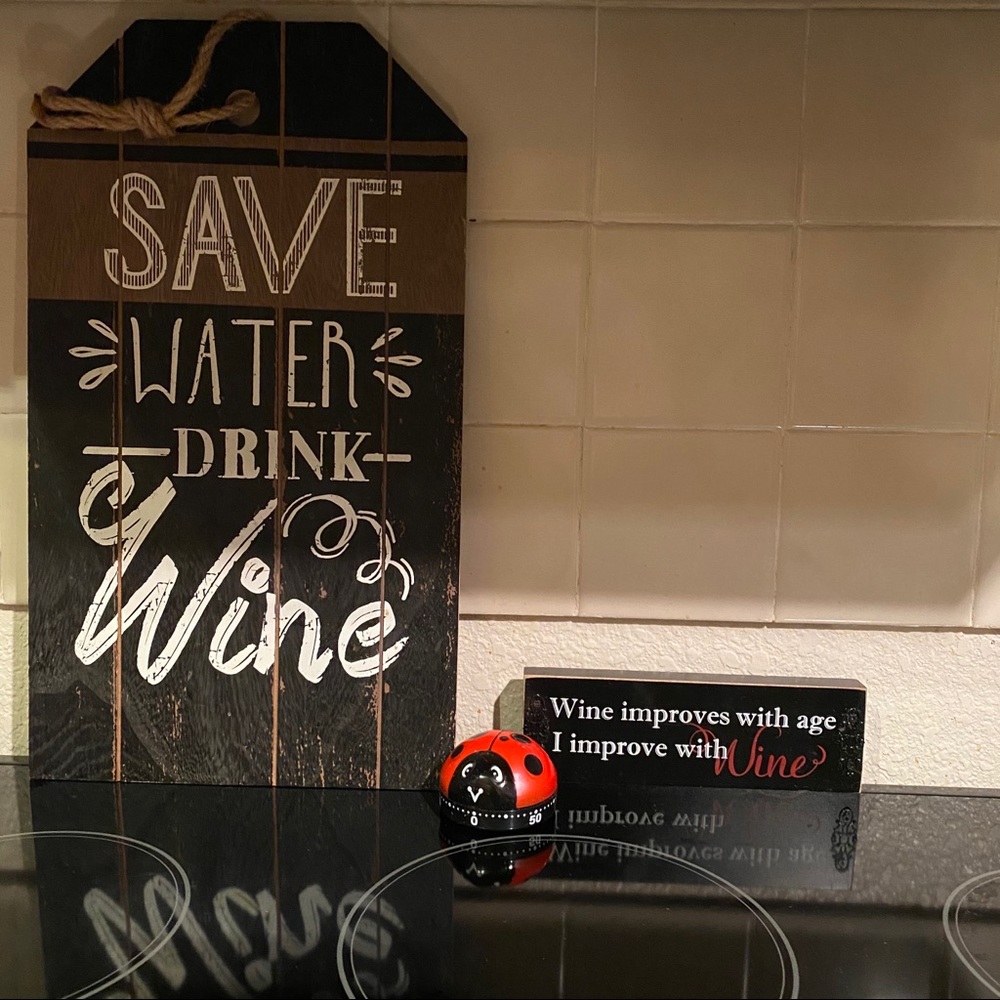 🚨 1 LEFT🚨Save Water Drink Wine Sign 16” Tall!